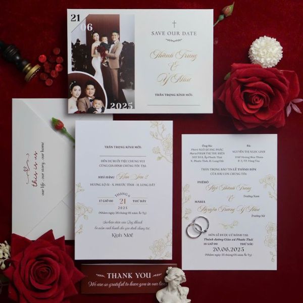 Cách ghi thiệp cưới tránh nhầm lẫn thông tin của cô dâu chú rể