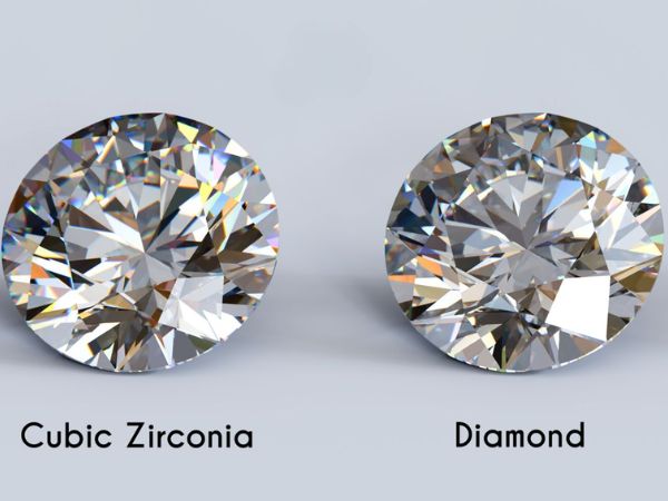 So sánh nhẫn đá CZ và kim cương