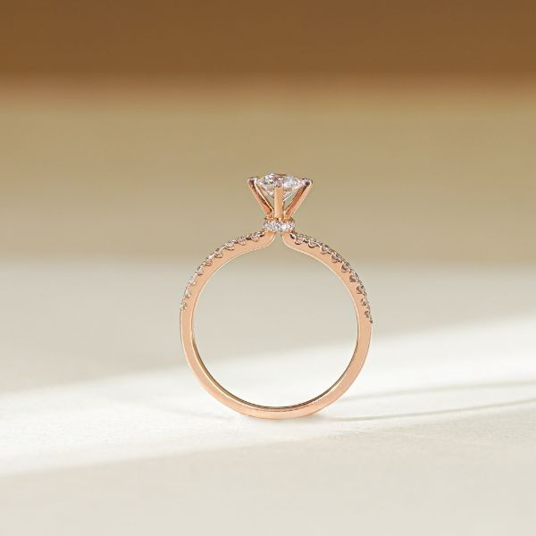 5 lý do nên chọn nhẫn đính hôn vàng hồng